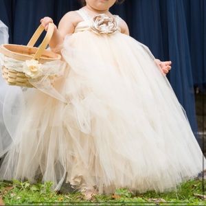Flower girl dress